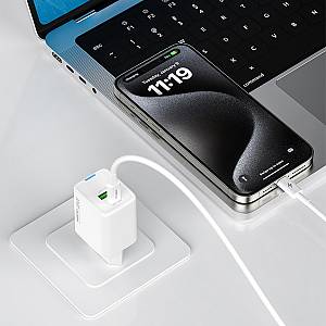 Recci RC108E Gan PD45W  Fast Charger With Type-C To Type-C Cable - White
