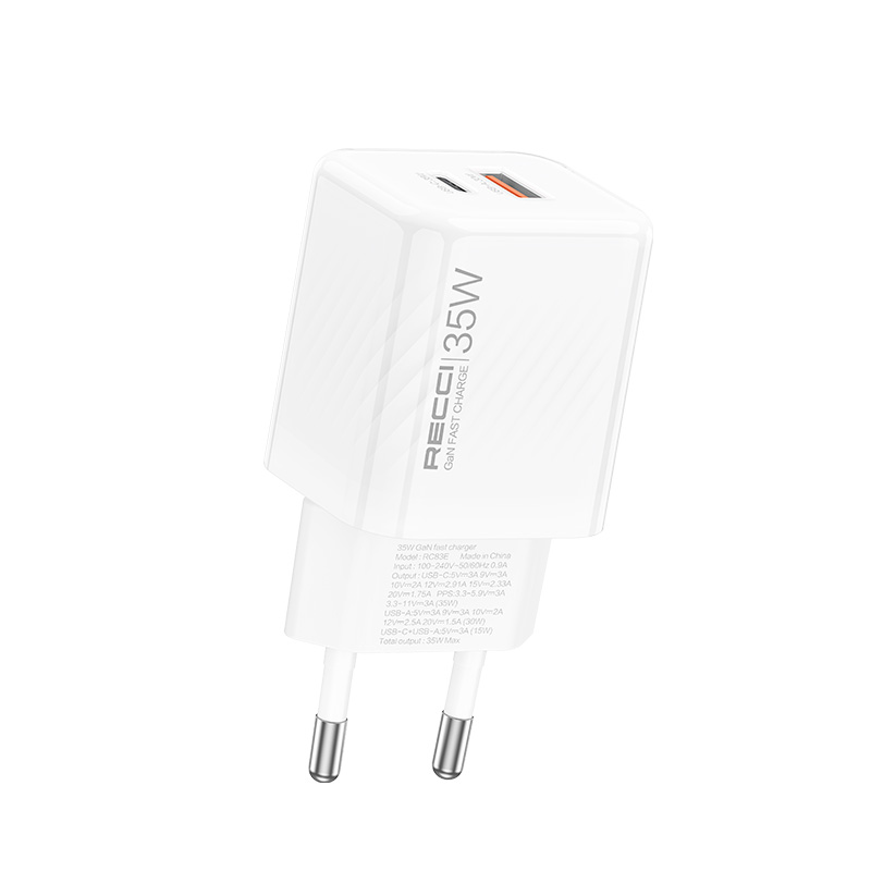 RECCI RC83E - 35WGaN Fast Charging USB-C + USB-A |QC3.0 - White